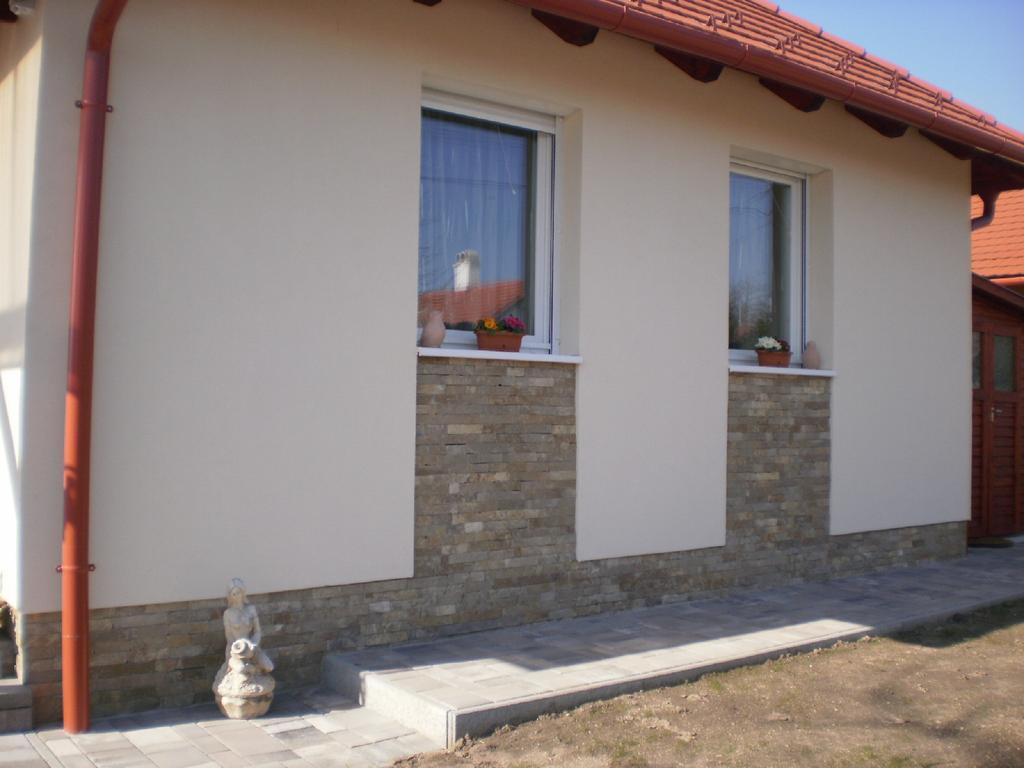 BalatonfůzfőMolni公寓 外观 照片